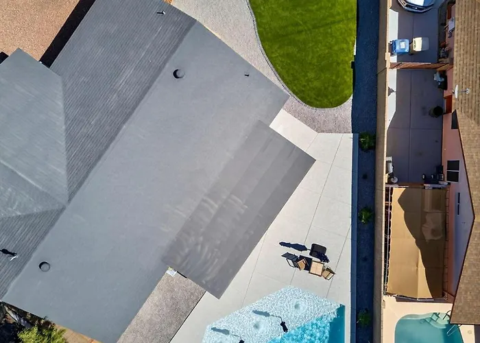 Visit Our Diamond In The Desert! New Heated Pool! Dom wakacyjny *
