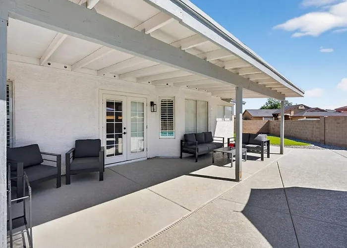 Visit Our Diamond In The Desert! New Heated Pool!